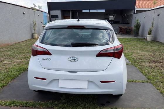 HYUNDAI HB20 1.6 PREMIUM 16V FLEX 4P MANUAL